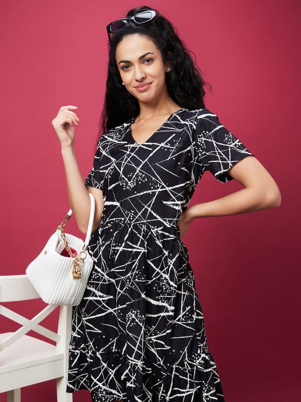 Globus Women Black Printed Casual V-Neck A-Line Dress