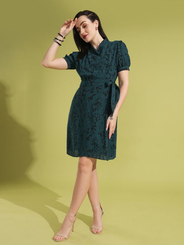 Globus Women Green Animal Printed Puff Sleeves Collared Wrap Waist Tie-Up Workwear Dress