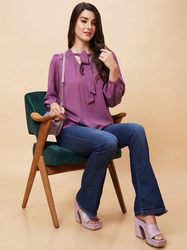 Globus Women Mauve Solid Tie-Up Neck Casual Top