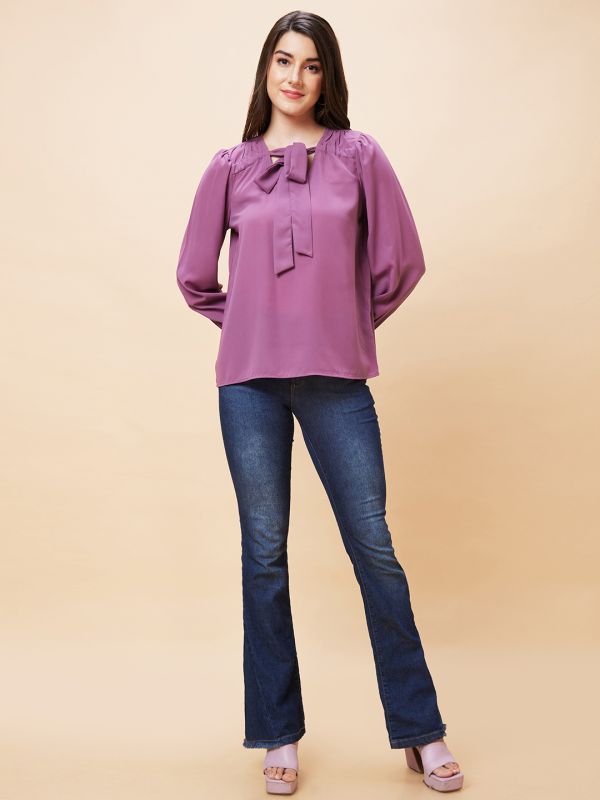 Globus Women Mauve Solid Tie-Up Neck Casual Top