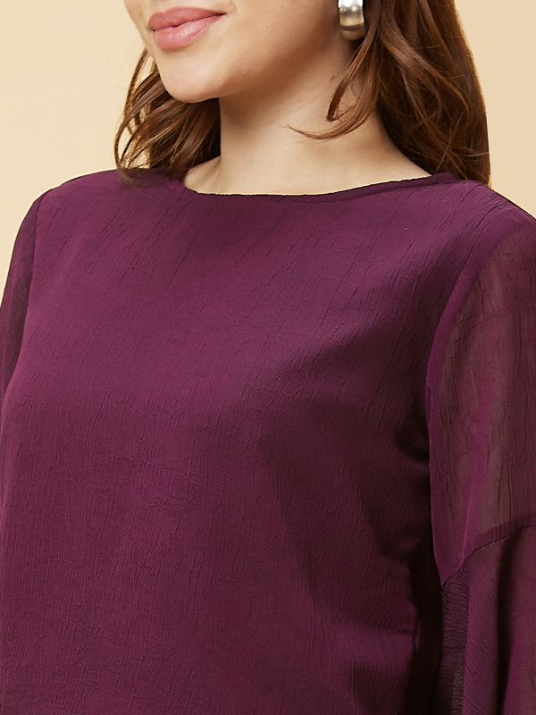 Globus Women Lilac Solid Round Neck Casual Top