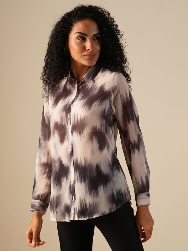 Globus Women Black & White Cuffed Sleeves Abstract Print Georgette Workwear Shirt