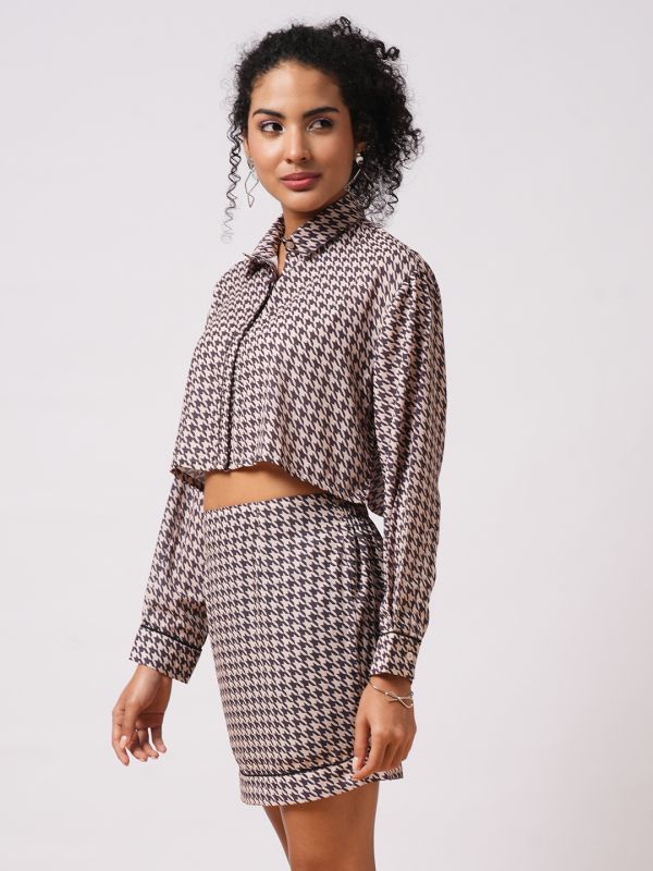 Globus Women Black Houndstooth Print Cuffed Sleeves Crop Shirt With High-Rise Mini Skirt Workwear Co-Ord Set