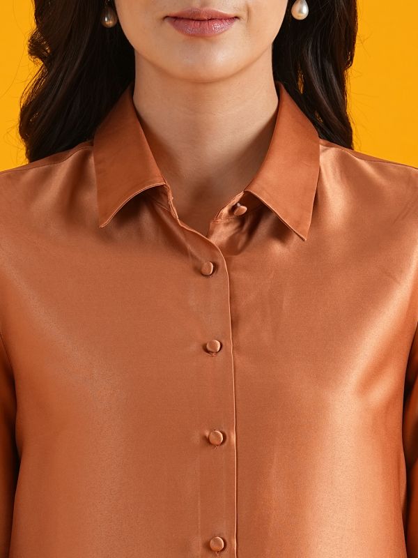 Globus Women Peach Spread Collar Cuffed Sleeves Curved Hem Shirt Style Workwear Top