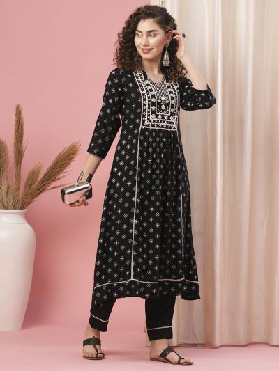 Globus Women Black V-Neck Embroidered Yoke Panelled Allover Printed A-Line Kurta With Narrow Pants