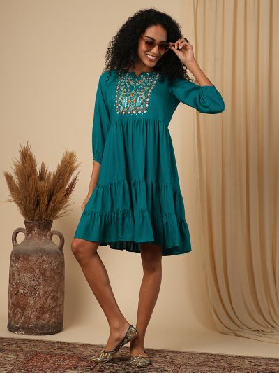 Globus Women Green Embroidered Yoke Bishop Sleeves A-Line Tiered fusion Dress