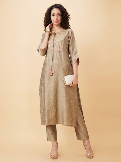 Globus Women Taupe Floral Embroidered Yoke Tie-Up Neck Straight Kurta With Trousers