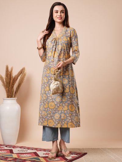 Globus Women Grey V-Neck Floral Printed A-Line Workwear Kurta With Elasticated Pants