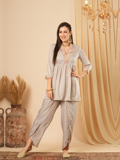 Globus Women Grey Overlapping Sequined Lace V-Neck Scalloped Sleeves Velvet Peplum Tunic & Mid-Rise Ankle Length Partially Elasticated Dhoti Fusion Co-ord Set