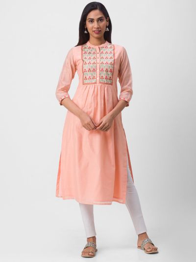 Globus Peach Solid Embroidered Kurta