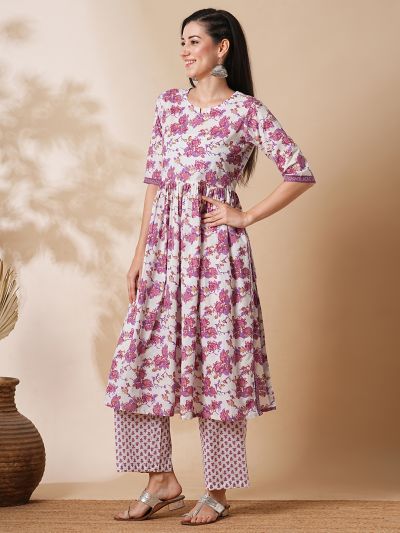 Globus Women Off-White Allover Floral Printed High Slit A-Line Nyra Cut Workwear Kurta With Pants