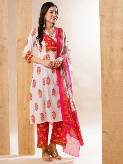 Globus Women Pink Floral Printed Straight Panelled Workwear Kurta, Pants & Dupatta Set