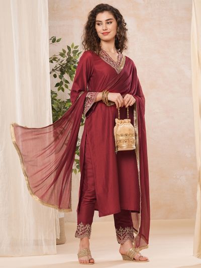 Globus Women Maroon Embroidered V-Neck Bell Sleeve Kurta Set With Fringed Chiffon Dupatta