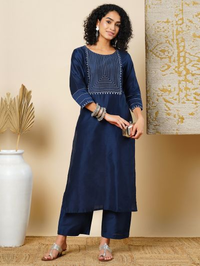 Globus Women Teal Round Embroidered Yoke Straight Calf Length Kurta & Elasticated Pants Set