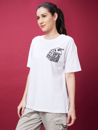 Globus Women White Typography Print Drop-Shoulder Sleeves Boxy Tshirt