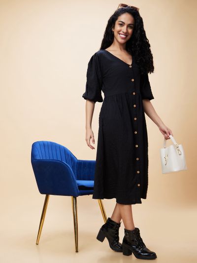 Globus Women Black Solid V-Neck Smocked Casual Fit and Flare Midi Dress