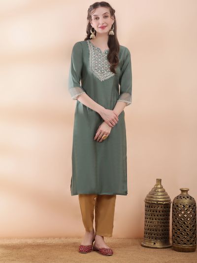 Globus Women Green Sequinned & Zari Embroidered Yoke Round Neck Scalloped Sleeves Side Slits Festive Kurta 