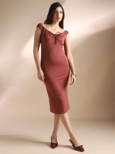 Globus Women Rust Sweetheart Neck Tie-ups Detail Gathered Midi Bodycon Dress