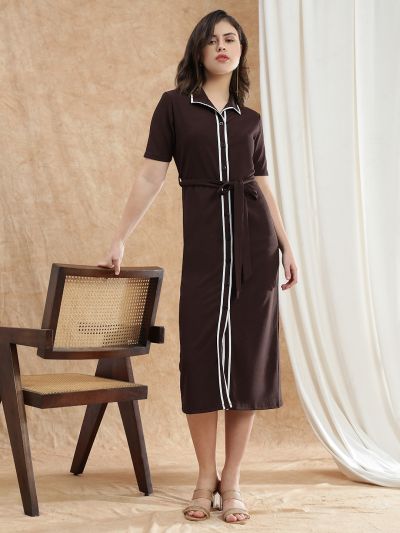 Globus Women Brown Collared Neck Short Sleeves Self Design Midi Workwear Shirt Dress With Belt