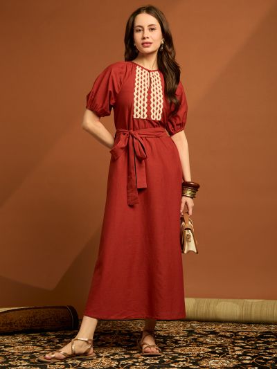 Globus Women Orange Keyhole Neck Raglan Sleeves Lace Inserts A-line Midi Cotton Fusion Dress With Belt