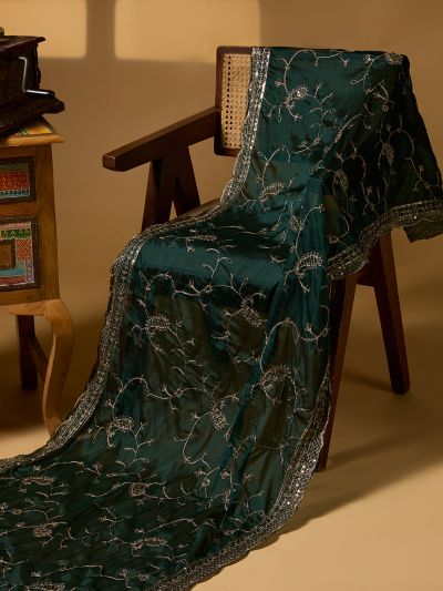 Globus Women Green Sequinned & Paisely Silk Thread Embroidered Scalloped Border Festive Dupatta