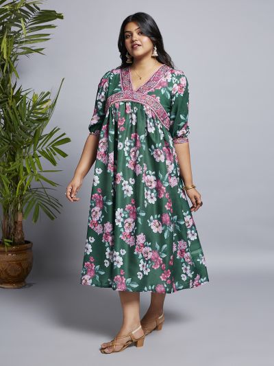 Globus Gloplus Women Green V-Neck Puff Sleeves Floral Print Lace Detailing A-Line Plus Size Midi Fusion Dress