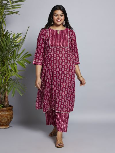 Globus Gloplus Women Pink Keyhole Neck Floral Printed Gotta Lace Detail Straight Plus Size Kurta & Pants Workwear Set