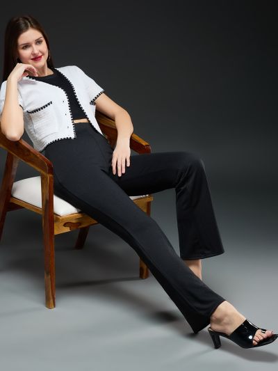 Globus Women Black Solid Mid-Rise Regular Fit Wide Leg Formal Trousers