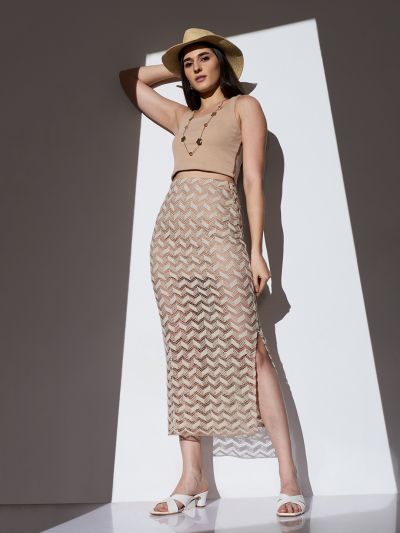 Globus Women Beige Chevron Pattern Crochet Mid Rise Side Slit Beach Pencil Midi Skirt