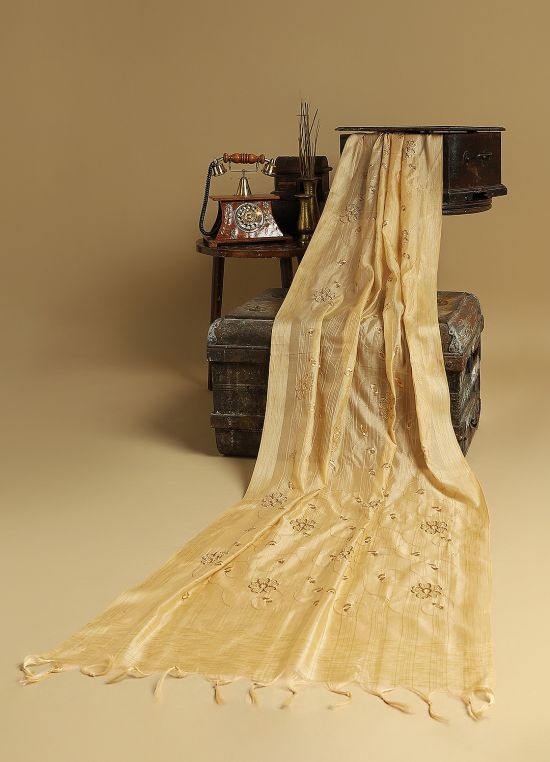 Globus Women Gold Floral Zari Embroidered Silk Tasselled Border Festive Dupatta