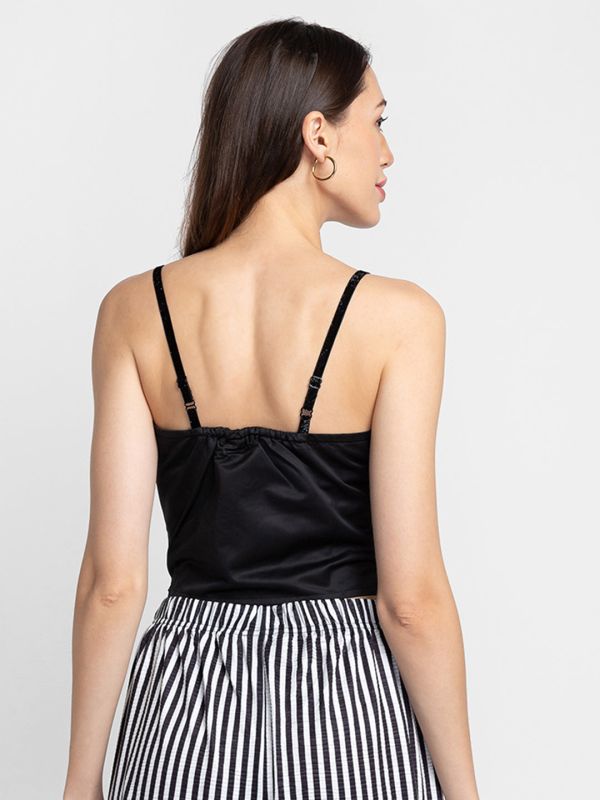 Globus Black Solid Strappy Crop Top