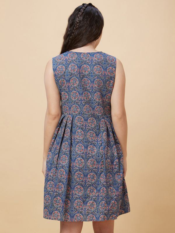 Globus Women Blue Ethnic Motifs Print Kantha Stitch Detailing Sleeveless Casual A-Line Dress