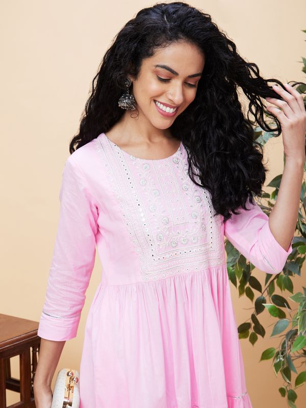 Globus Women Pink Gota Lace Detailing Yoke Embroidered Round Neck Anarkali Tiered Kurta