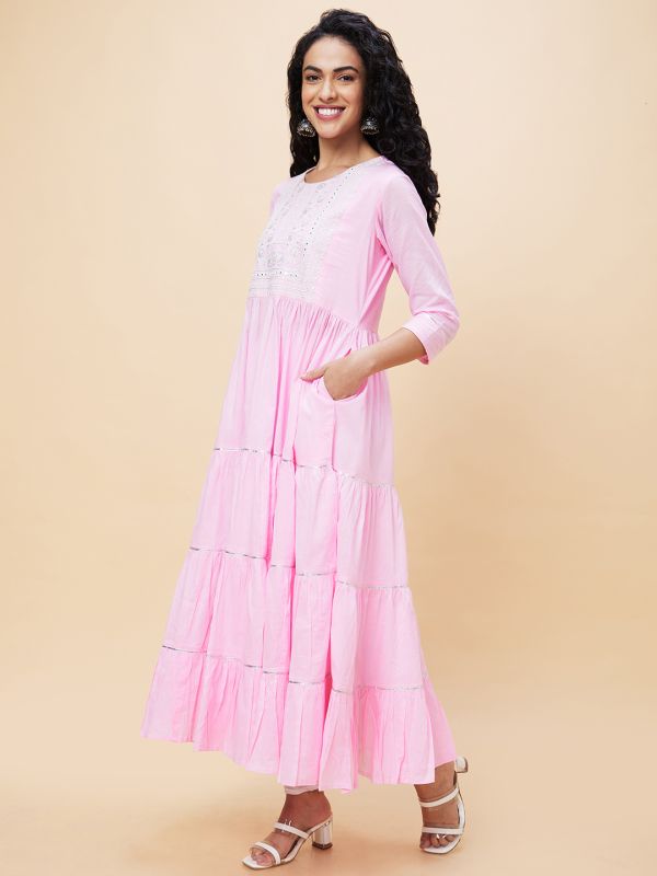 Globus Women Pink Gota Lace Detailing Yoke Embroidered Round Neck Anarkali Tiered Kurta