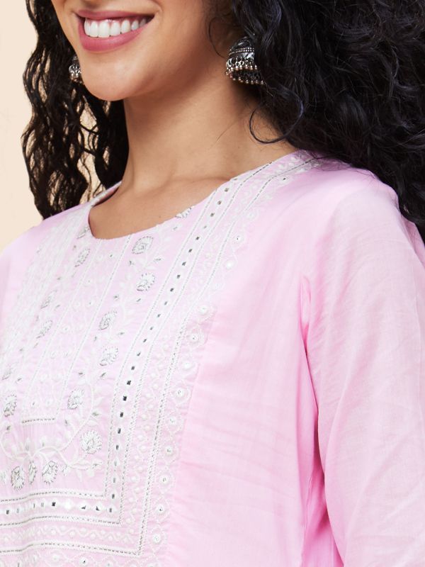 Globus Women Pink Gota Lace Detailing Yoke Embroidered Round Neck Anarkali Tiered Kurta