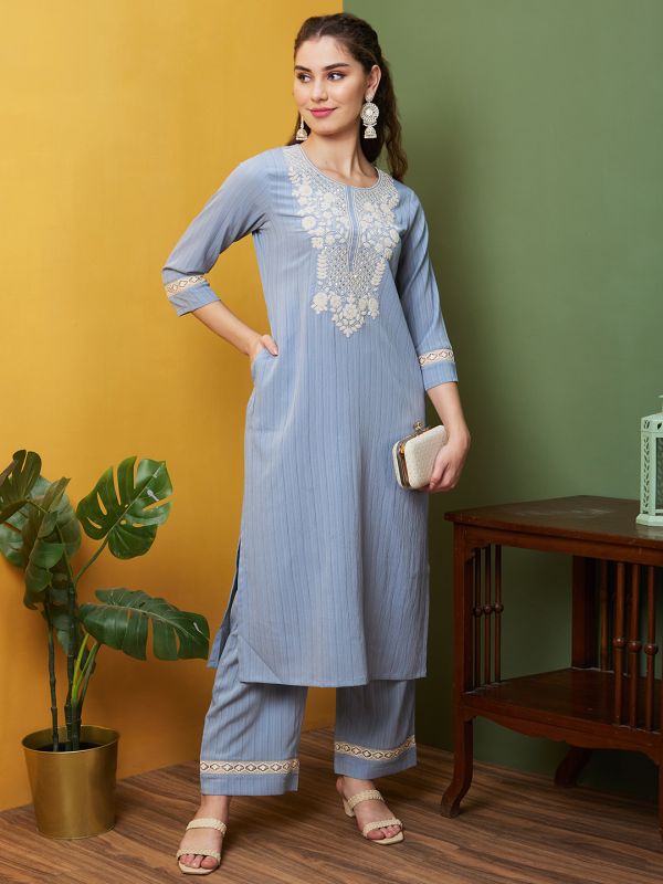 Globus Women Grey Floral Embroidered Yoke Side Slits Straight Kurta & Lace Hem Pants Set