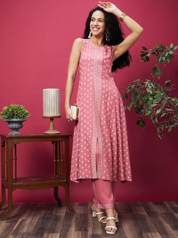 Globus Women Pink Floral Printed Flared Hem Front Slit A-Line Kurta & Elasticated Trousers Set