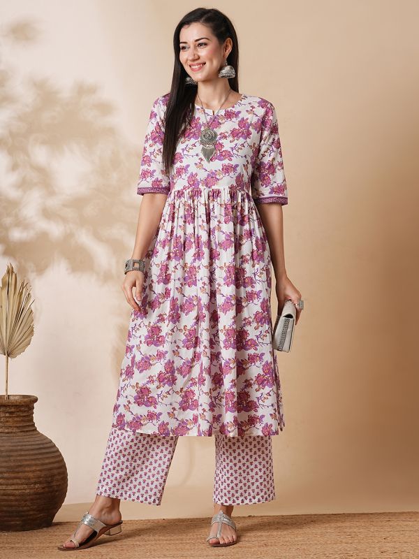 Globus Women Off-White Allover Floral Printed High Slit A-Line Nyra Cut Workwear Kurta With Pants