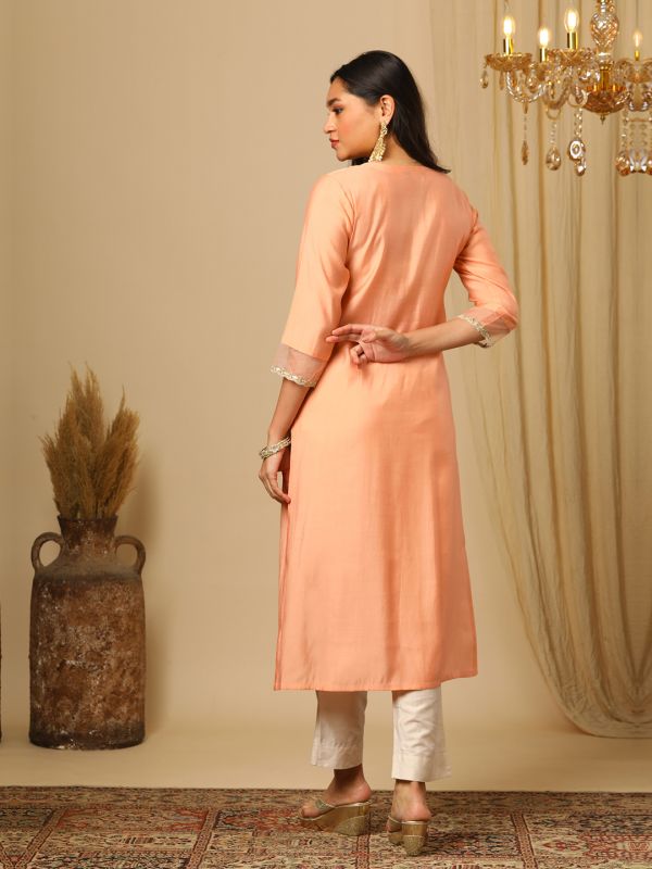 Globus Women Pink Zari Embroidered Yoke Round Neck Straight Calf Length Ethnic Kurta