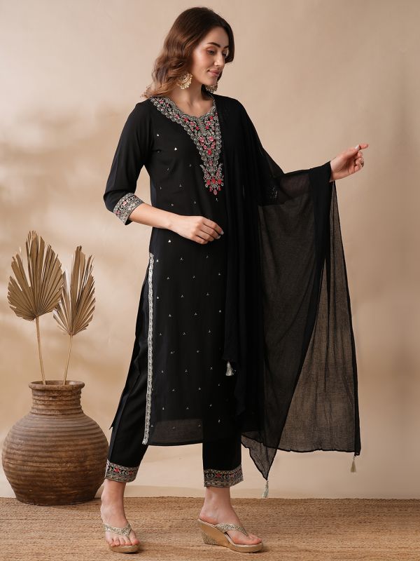 Globus Women Black Scalloped Round Neck Floral Embroidered Sequinned Straight Festive Kurta With Pants & Dupatta Set