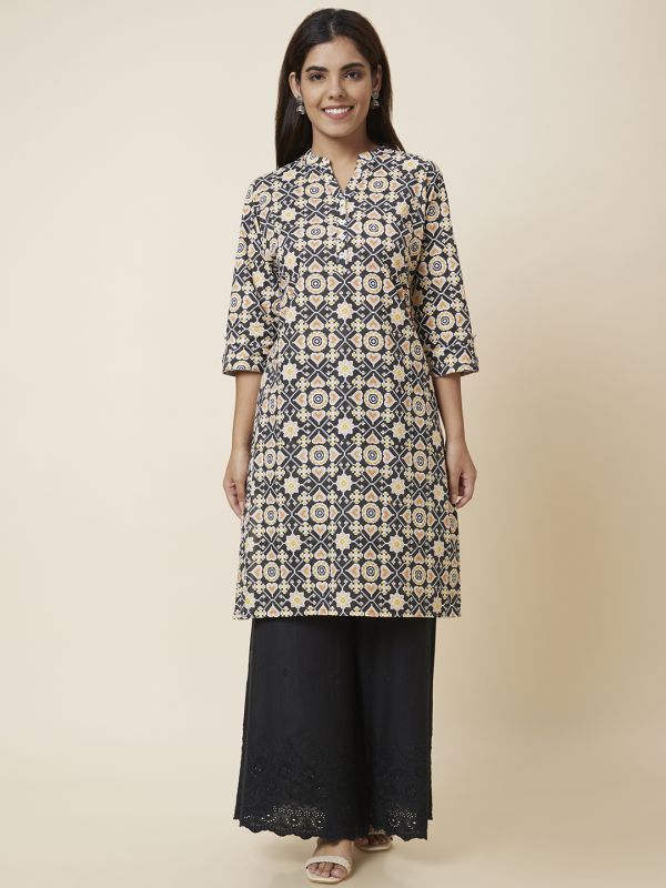 Globus Women Black Printed Straight Kurta