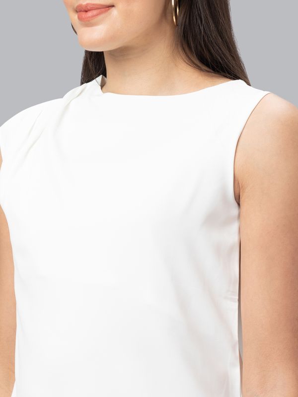 Globus Women White Solid Sleeveless Top