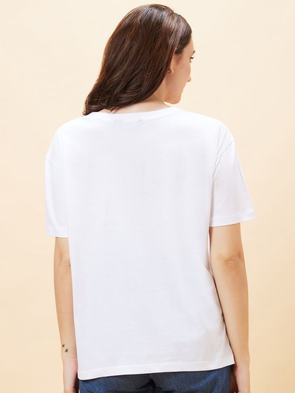 Globus Women White Graphic Print Round Neck Boxy Fit Casual T-Shirt