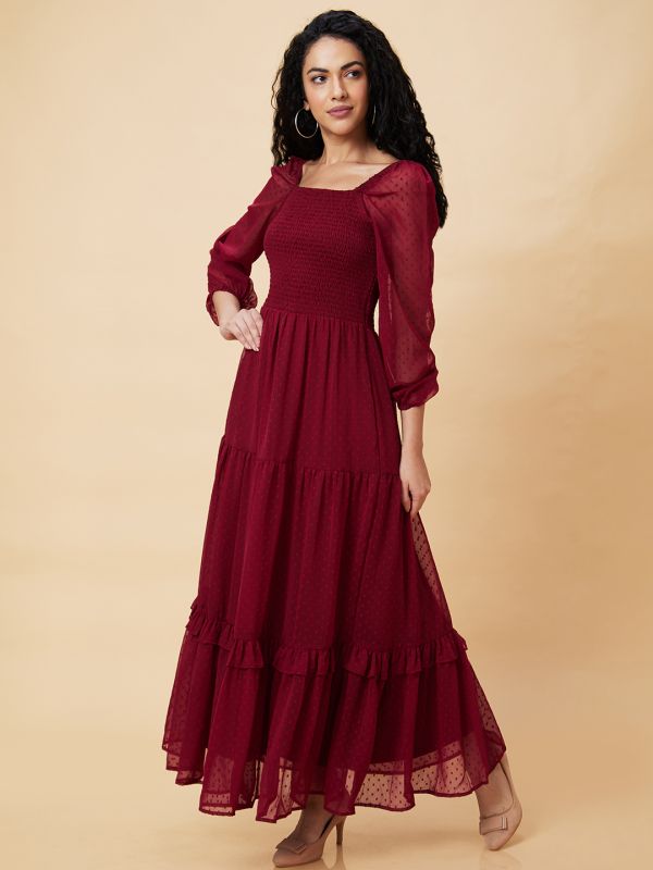 Globus Women Maroon Square Neck Raglan Sleeves Smocked Tiered Fit & Flare Maxi Dress