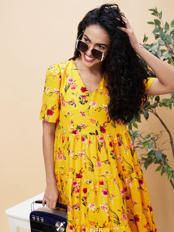 Globus Women Yellow Floral Print V-Neck Casual Loose Fit A-Line Dress