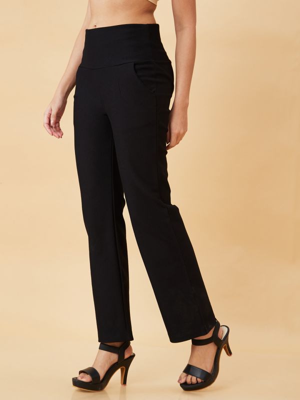 Globus Women Black Solid Relaxed Fit Slip-On Tregging