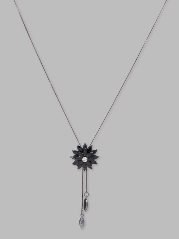 Globus Women Silver-Plated Minimal Necklace