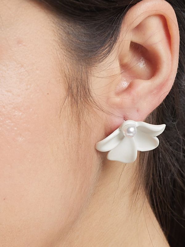 Globus Women Floral Studs