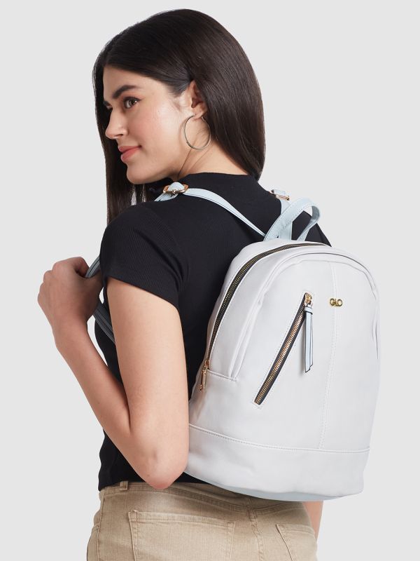 Globus Women Grey Solid Vegan Leather Backpack