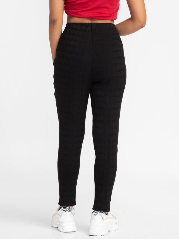 Globus Black Checked Skinny Fit Cropped Peg Trousers